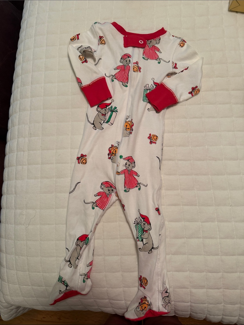 Beaufort Bonnet Christmas Footie